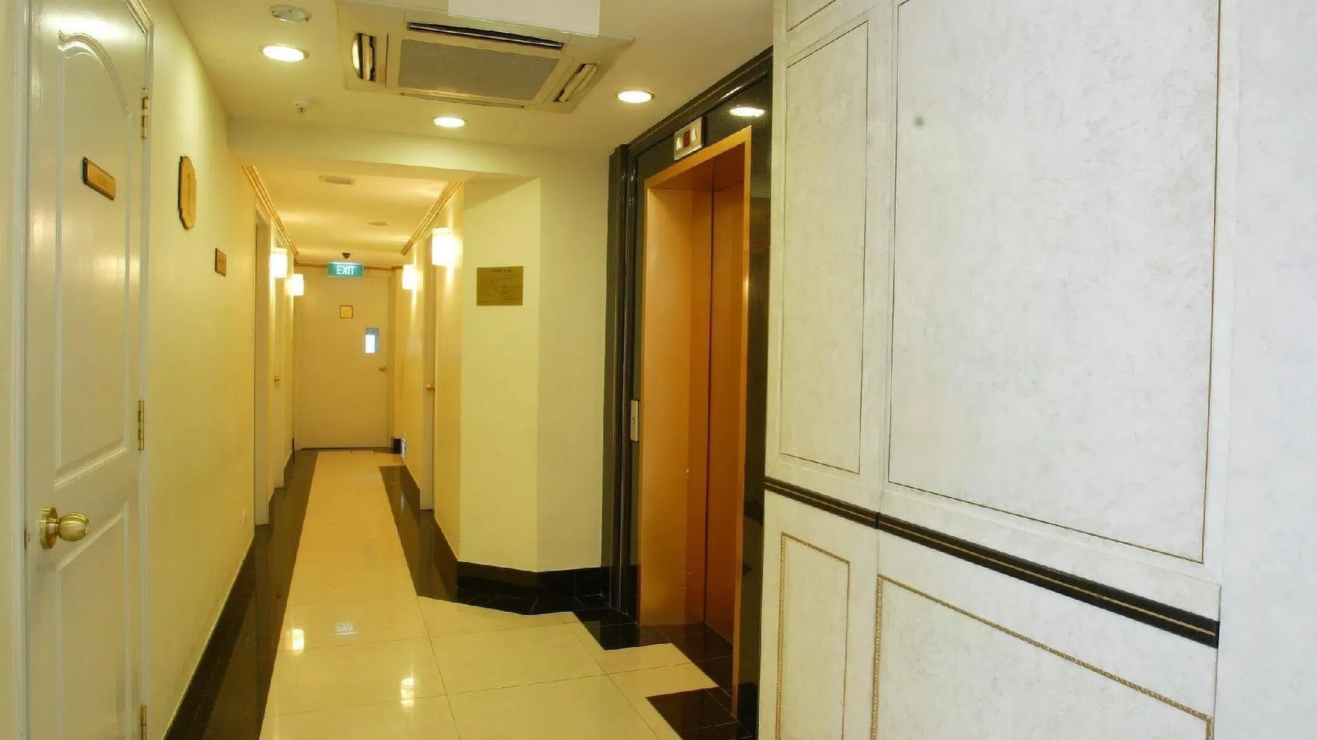 Hotel 81 Chinatown Singapura 2*,